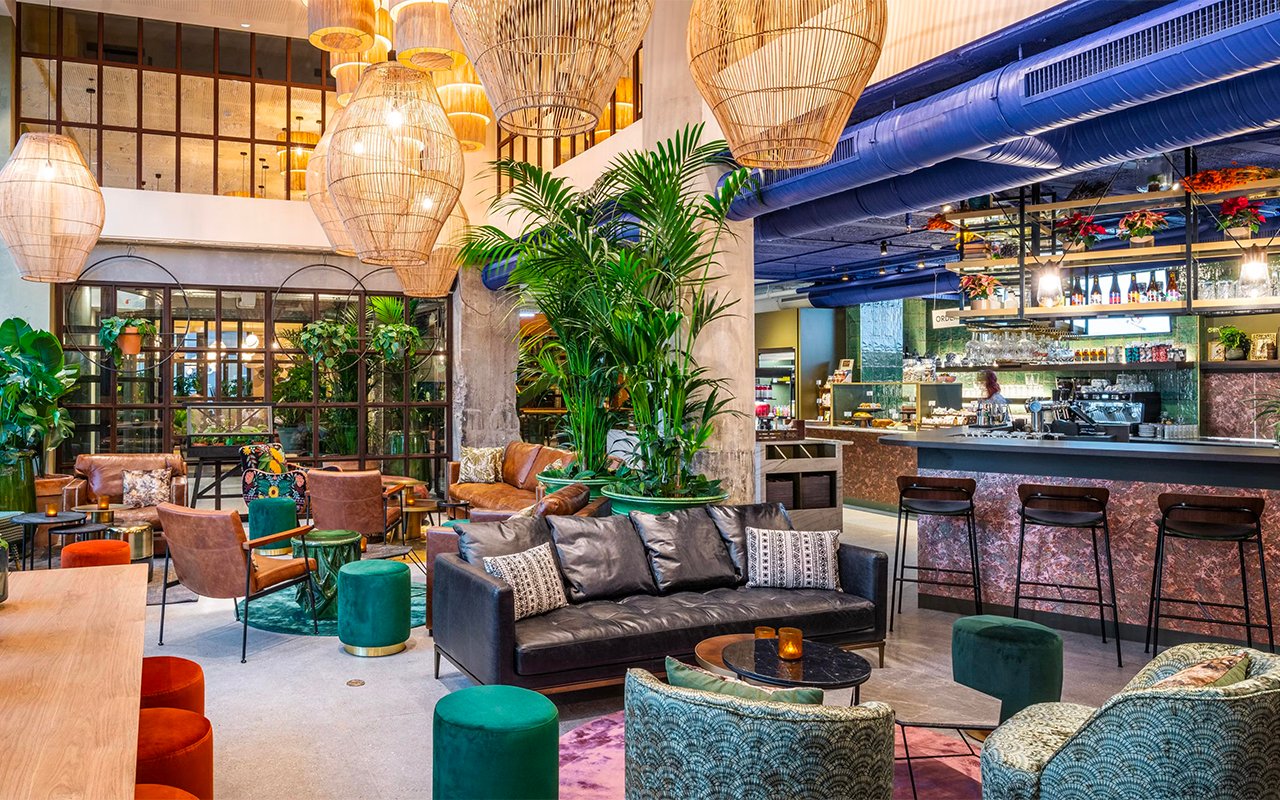 The Indigo hotel, cocktail bar