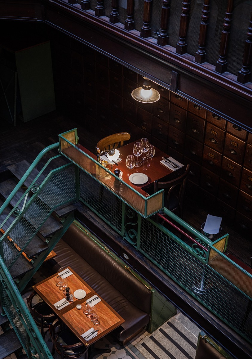 Oyster lovers only - La Quincaillerie view in