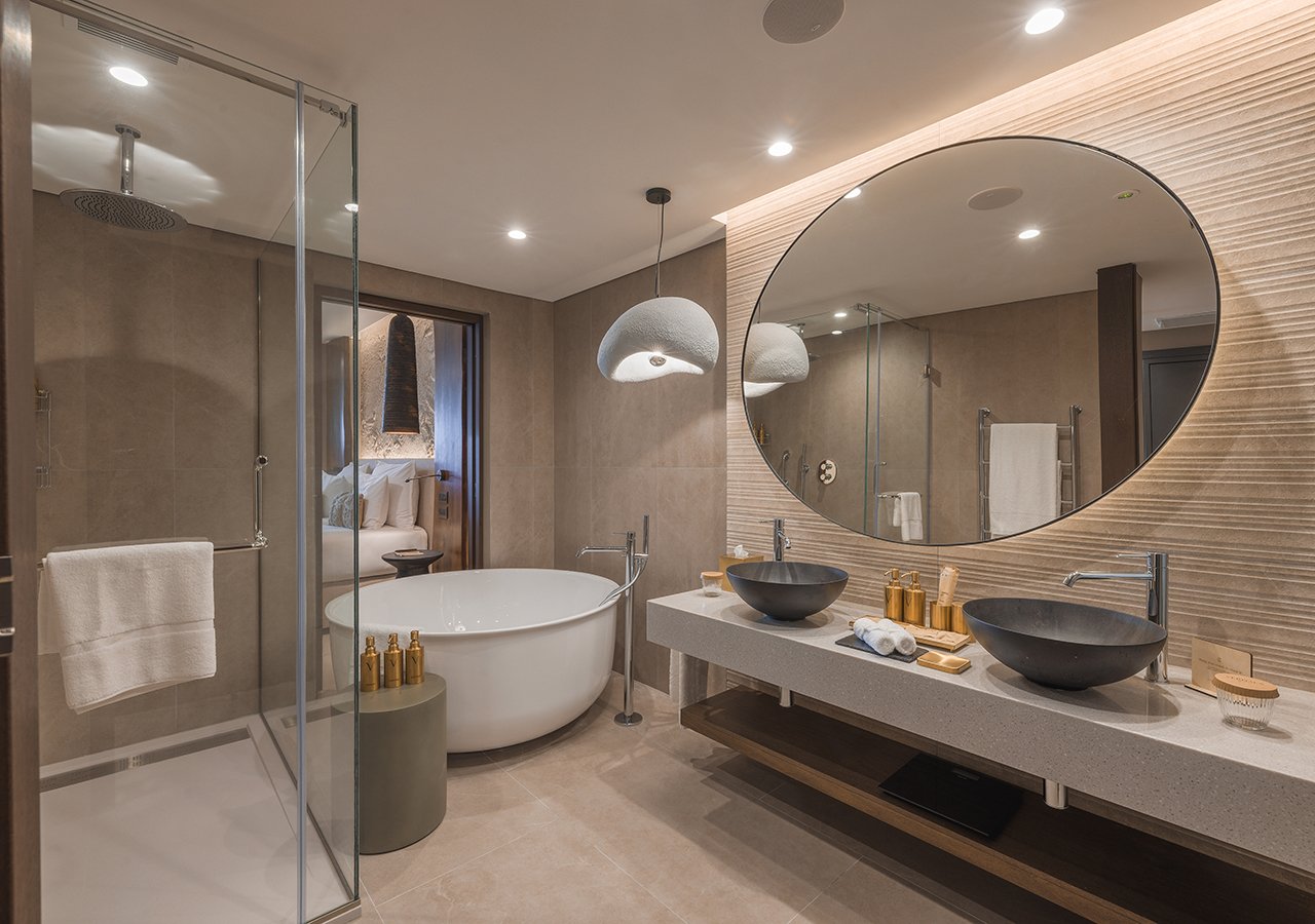 A week-end in Malta_Verdala_bathroom_Ruxandra_LBMedia